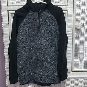 Boys Old Navy Pullover Size 8